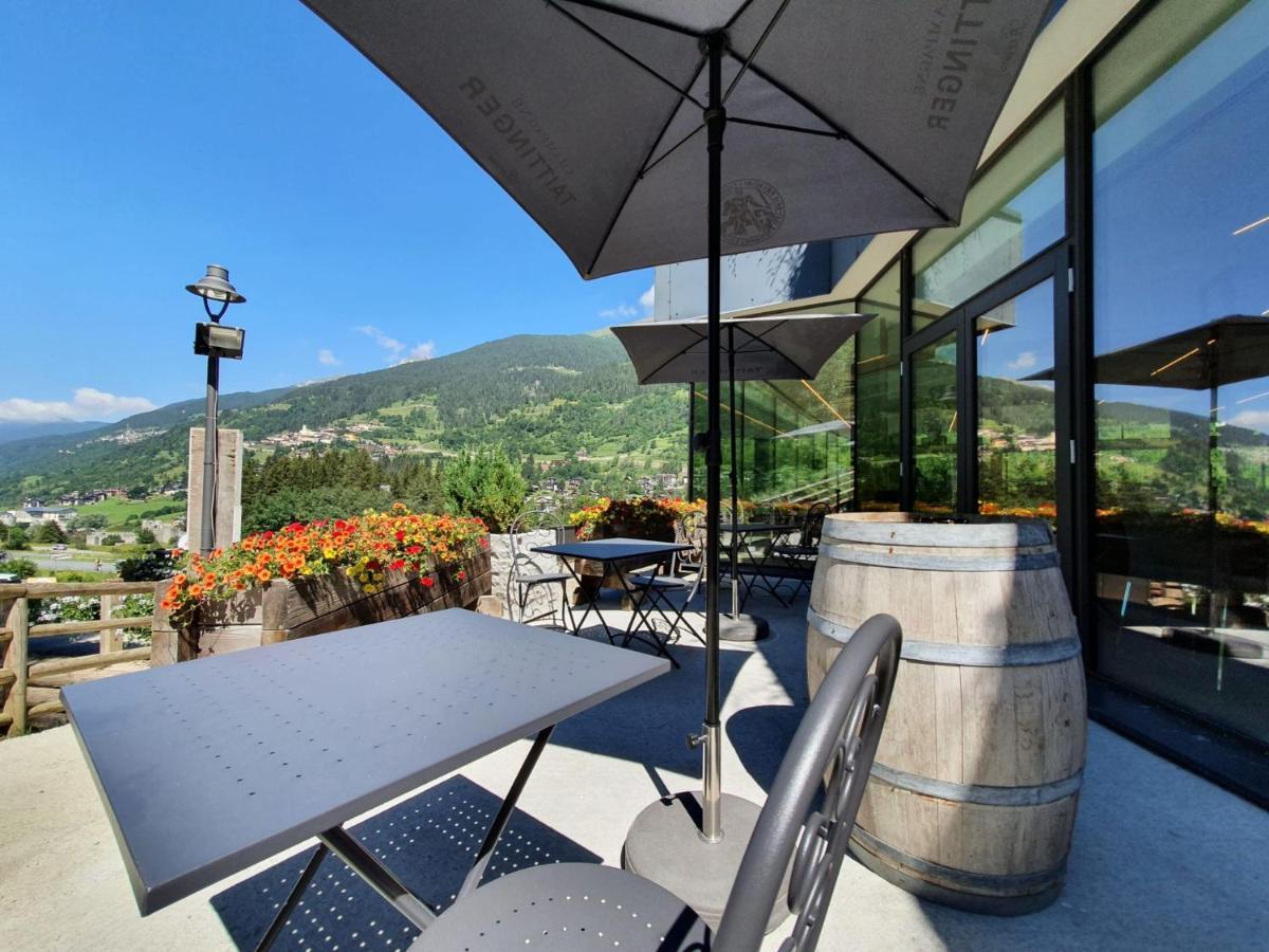 Residence Adamello Resort Ponte Di Legno Luaran gambar